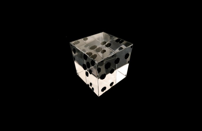 SOLA CUBE