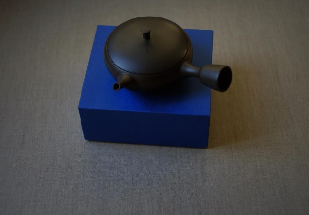 Omuya teapot